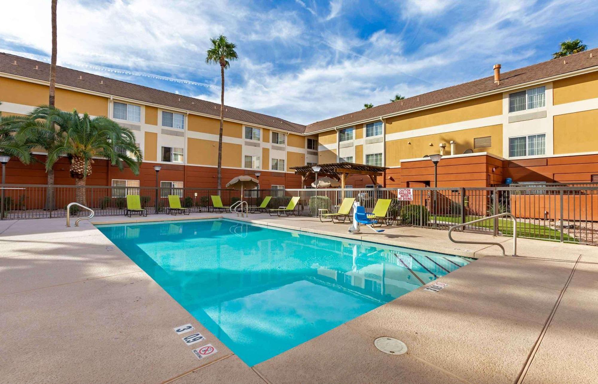 Extended Stay America Suites - Phoenix - Biltmore Exterior foto